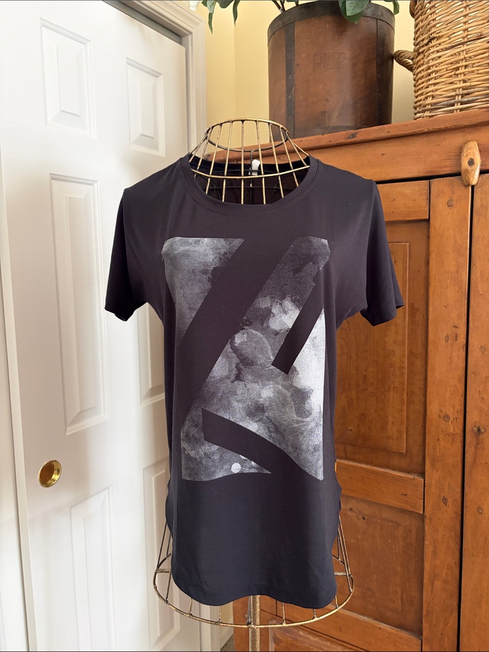 Lucy Black Graphic Crewneck Athleisure T-Shirt